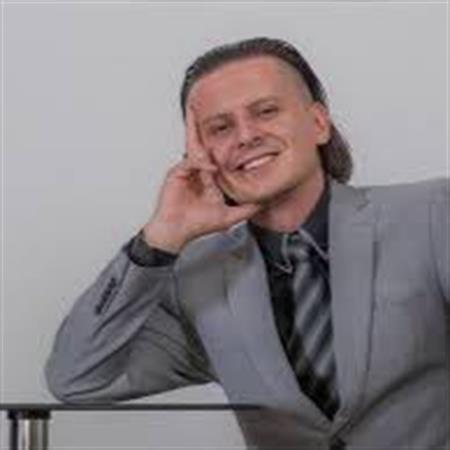 Callboy/Gigolo/Escort/Massage für Frau